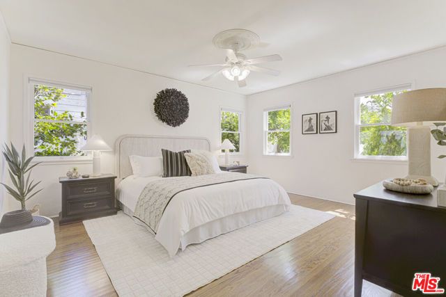 1224 Viscano Drive, Glendale, CA 91207