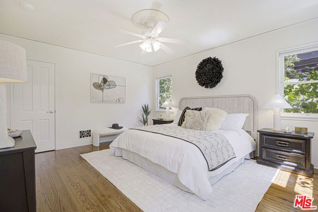 1224 Viscano Drive, Glendale, CA 91207
