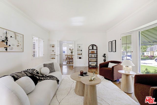 1224 Viscano Drive, Glendale, CA 91207