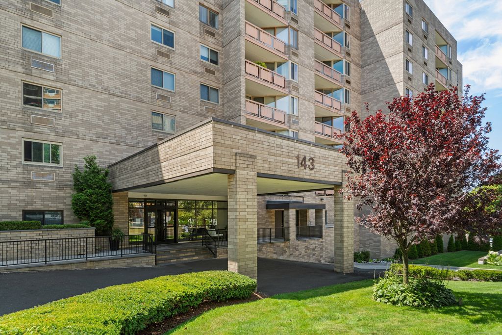 143 Hoyt Street APT 1A, Stamford, CT 06905