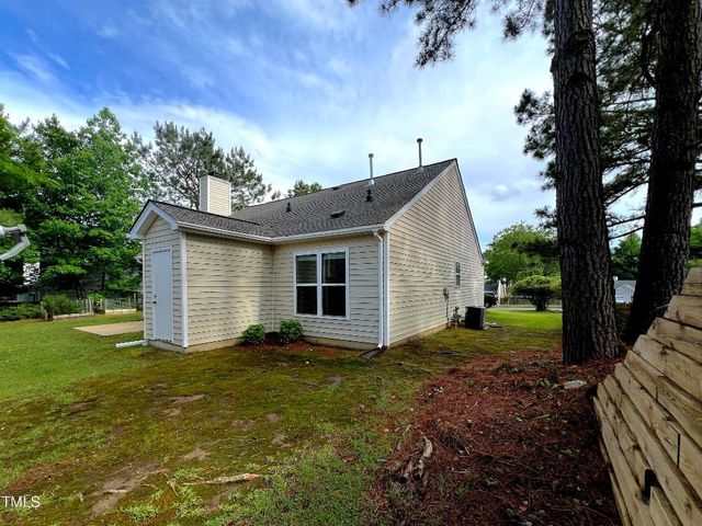 400 Blushing Rose Way, Apex, NC 27502