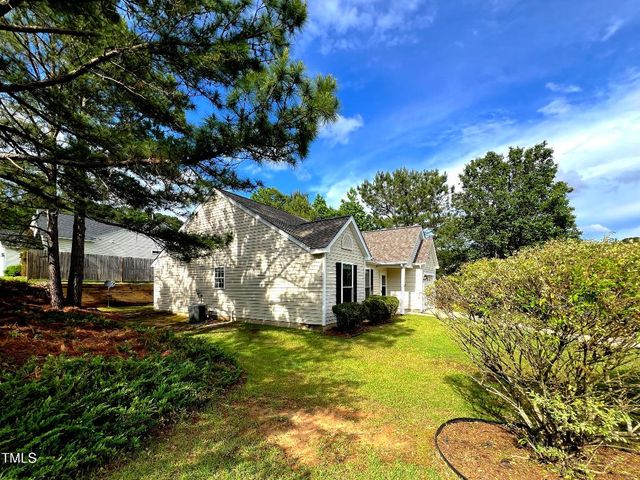 400 Blushing Rose Way, Apex, NC 27502