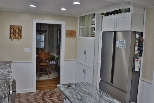 28 Cobb Ln, Lynn, MA 01904