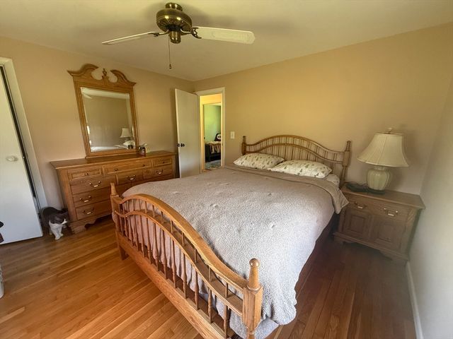 87 Union St, West Bridgewater, MA 02379