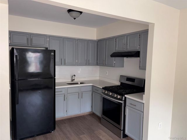 762 Elton Avenue, Bronx, NY 10451