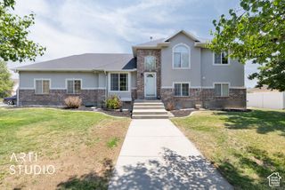 6457 S GOLD MEDAL DR, Taylorsville, UT 84129