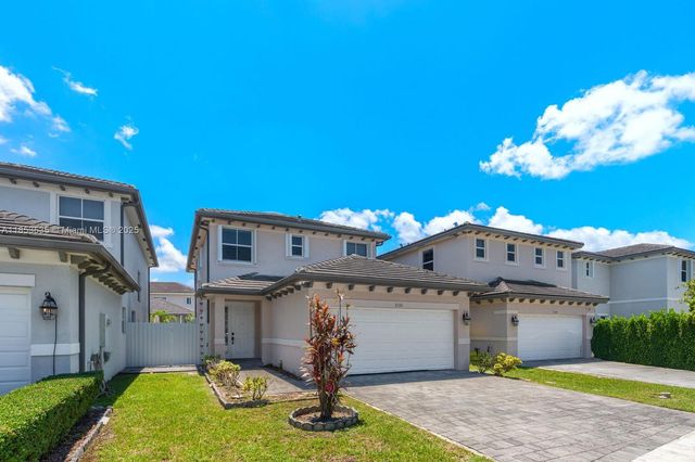 3136 SE 2nd Dr, Homestead, FL 33033