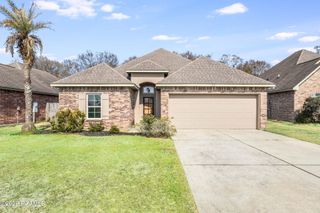 413 Flanders Ridge Drive, Youngsville, LA 70592