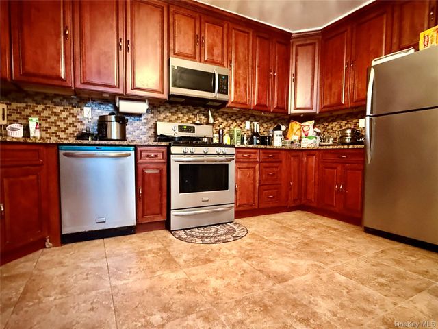 54-05 68th Street, Maspeth, NY 11378