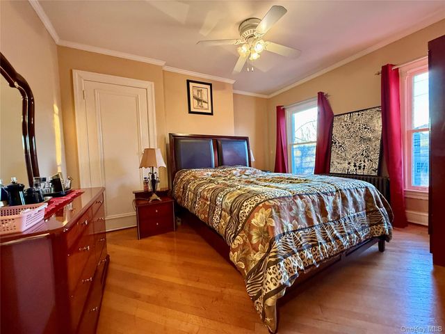 54-05 68th Street, Maspeth, NY 11378