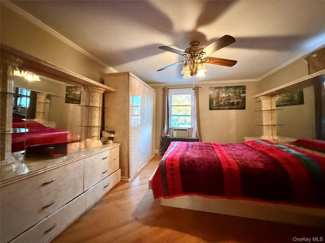 54-05 68th Street, Maspeth, NY 11378