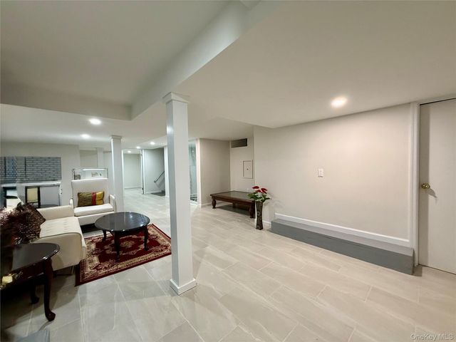 54-05 68th Street, Maspeth, NY 11378