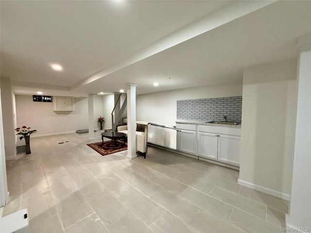 54-05 68th Street, Maspeth, NY 11378