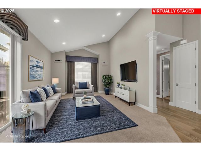 2060 LAKELAND Way, Eugene, OR 97408