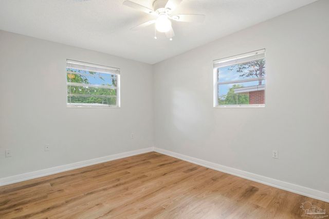 3900 San Gabriel Dr, Pensacola, FL 32504