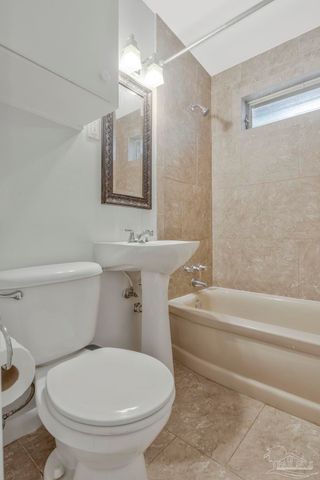 3900 San Gabriel Dr, Pensacola, FL 32504