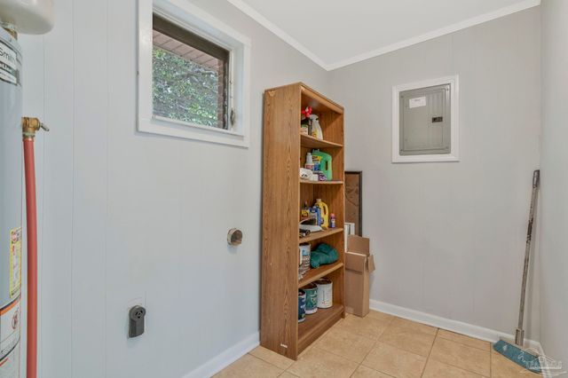 3900 San Gabriel Dr, Pensacola, FL 32504