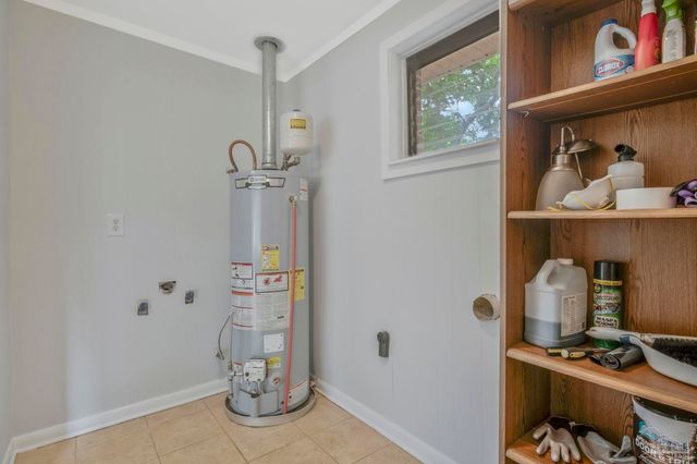 3900 San Gabriel Dr, Pensacola, FL 32504