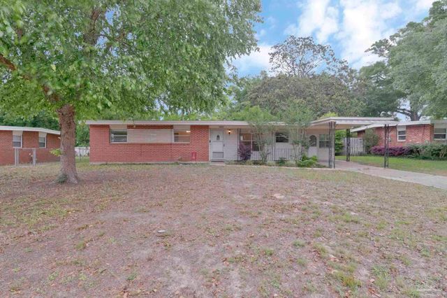 3900 San Gabriel Dr, Pensacola, FL 32504