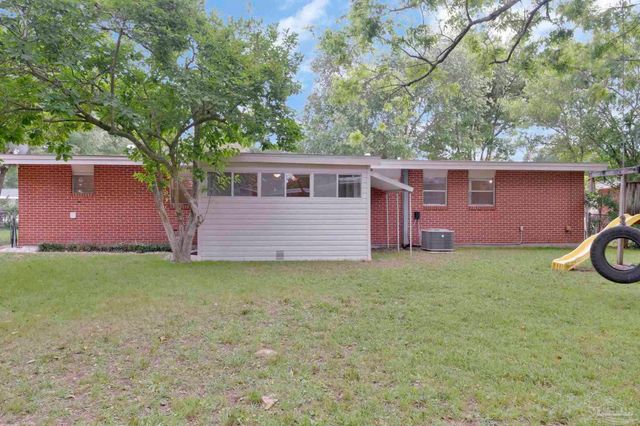 3900 San Gabriel Dr, Pensacola, FL 32504