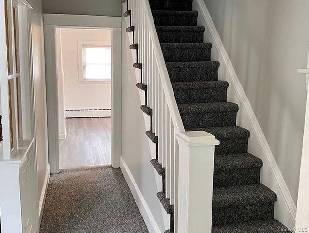 21 Duane Street, Farmingdale, NY 11735