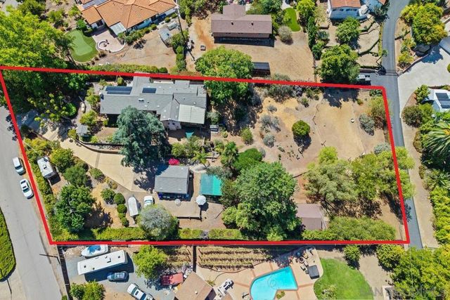 4744 Resmar Rd, La Mesa, CA 91941