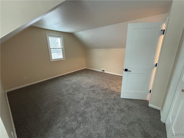 107 Colonial Drive, Cicero, NY 13212