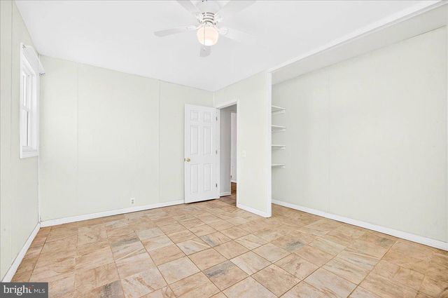 32 W MEYRAN AVE, Somers Point, NJ 08244
