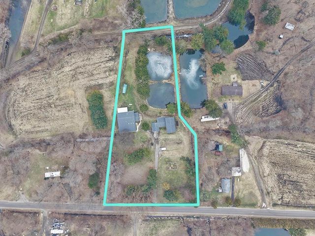 1232 W 650 N, La Porte, IN 46350