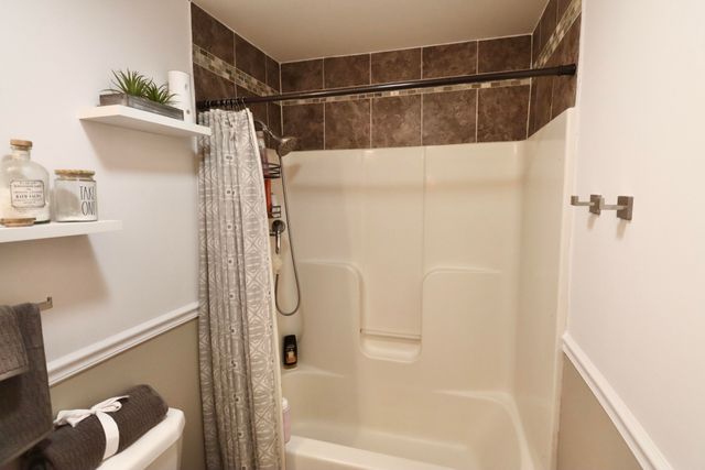 1232 W 650 N, La Porte, IN 46350