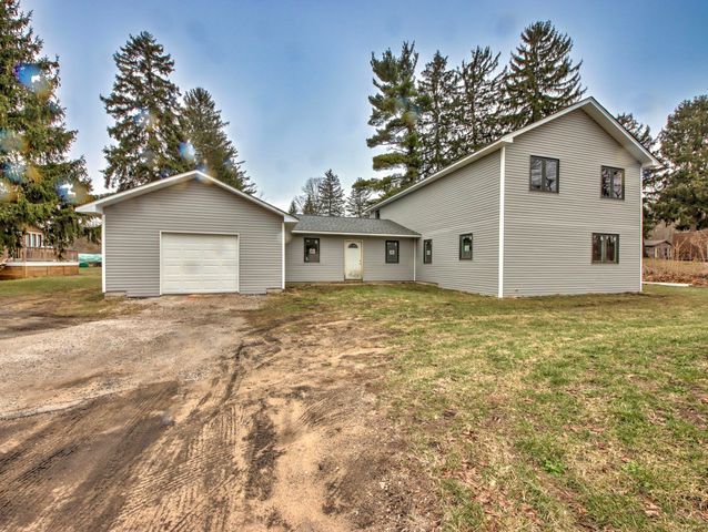 1232 W 650 N, La Porte, IN 46350