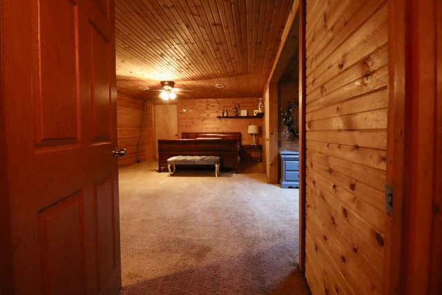 1232 W 650 N, La Porte, IN 46350