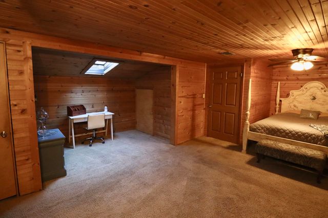 1232 W 650 N, La Porte, IN 46350