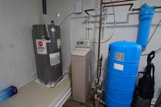 1232 W 650 N, La Porte, IN 46350