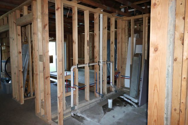 1232 W 650 N, La Porte, IN 46350