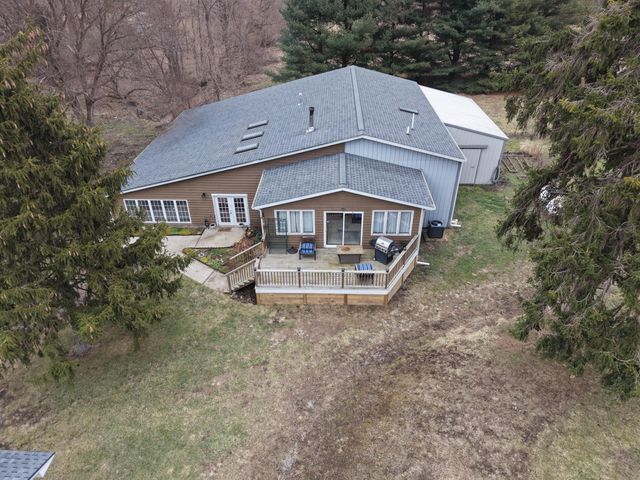 1232 W 650 N, La Porte, IN 46350