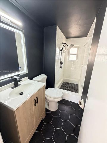 1111 N Victoria Park Rd 1-4, Fort Lauderdale, FL 33304