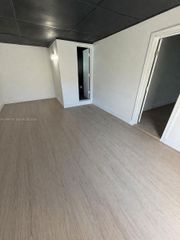 1111 N Victoria Park Rd 1-4, Fort Lauderdale, FL 33304
