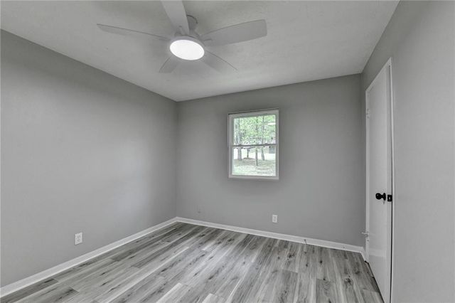 1018 Wayne Drive, Snellville, GA 30078