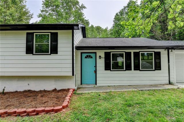1018 Wayne Drive, Snellville, GA 30078