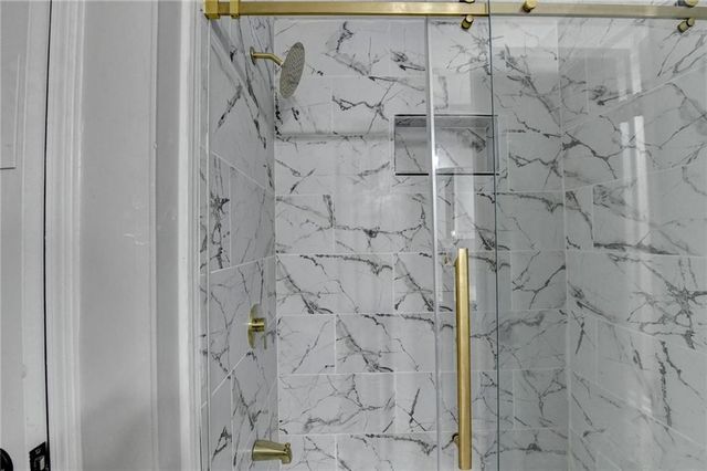 1018 Wayne Drive, Snellville, GA 30078