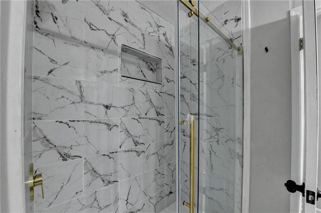 1018 Wayne Drive, Snellville, GA 30078