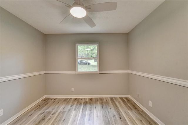 1018 Wayne Drive, Snellville, GA 30078