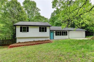 1018 Wayne Drive, Snellville, GA 30078