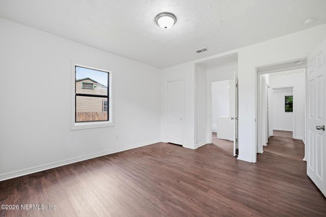 920 GEORGE Circle, Jacksonville, FL 32254