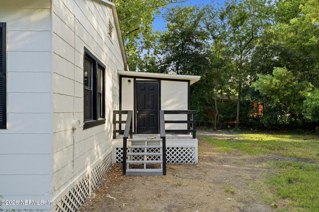 920 GEORGE Circle, Jacksonville, FL 32254
