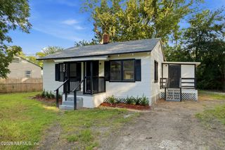 920 GEORGE Circle, Jacksonville, FL 32254