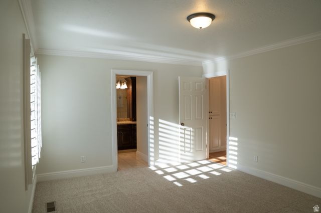 294 W JENNINGS LN, Centerville, UT 84014