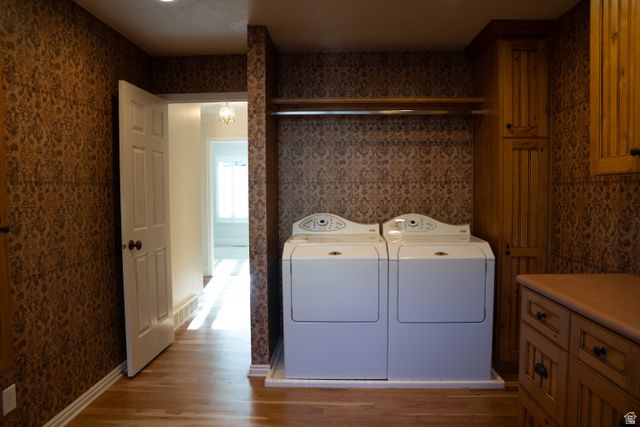 294 W JENNINGS LN, Centerville, UT 84014