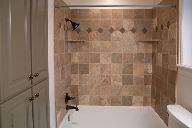 294 W JENNINGS LN, Centerville, UT 84014